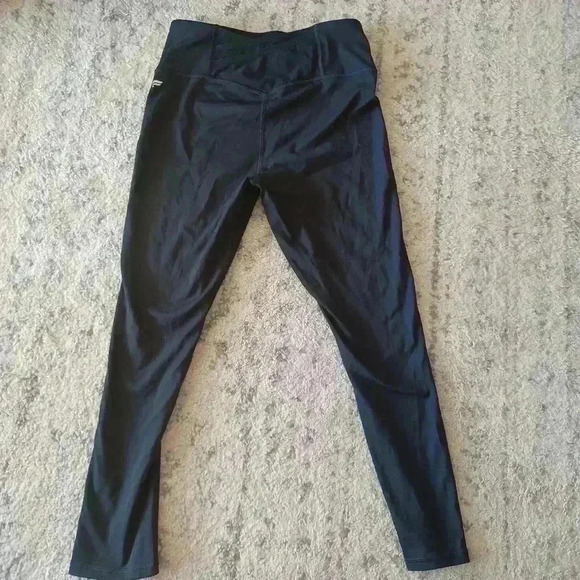 Fabletics Black Trinity High-Waisted Pocket Legging Size M - Picture 3 of 10